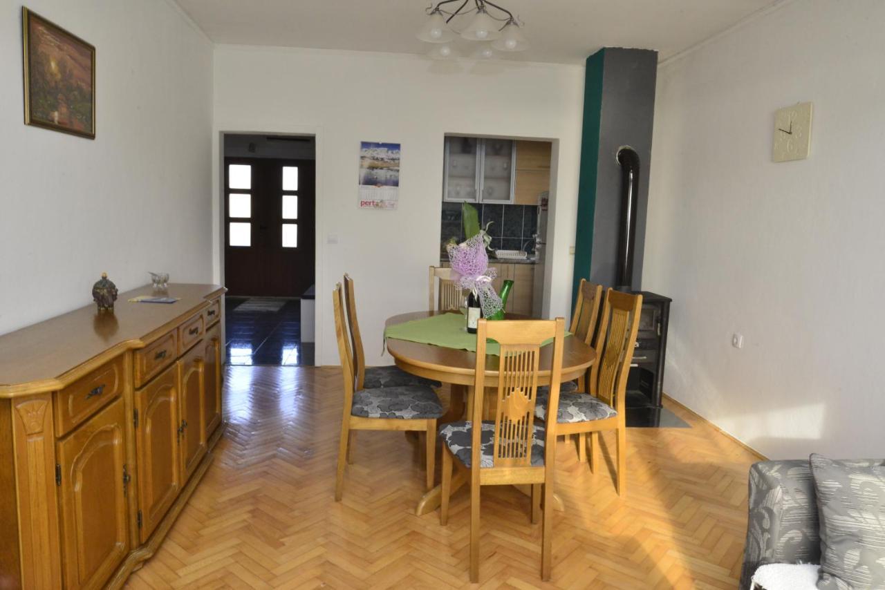 House Sarovic Apartment Tivat Ngoại thất bức ảnh