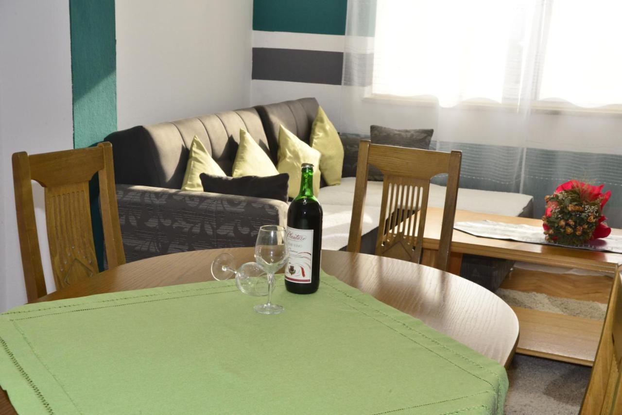 House Sarovic Apartment Tivat Ngoại thất bức ảnh